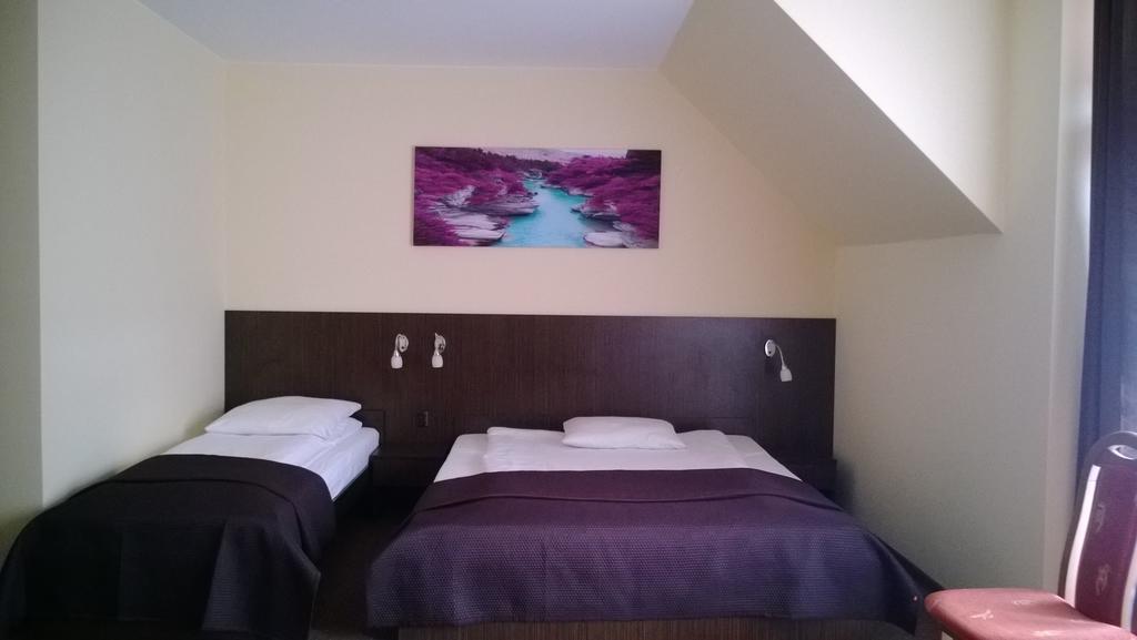 Hotel Yuca Łódź Habitación foto