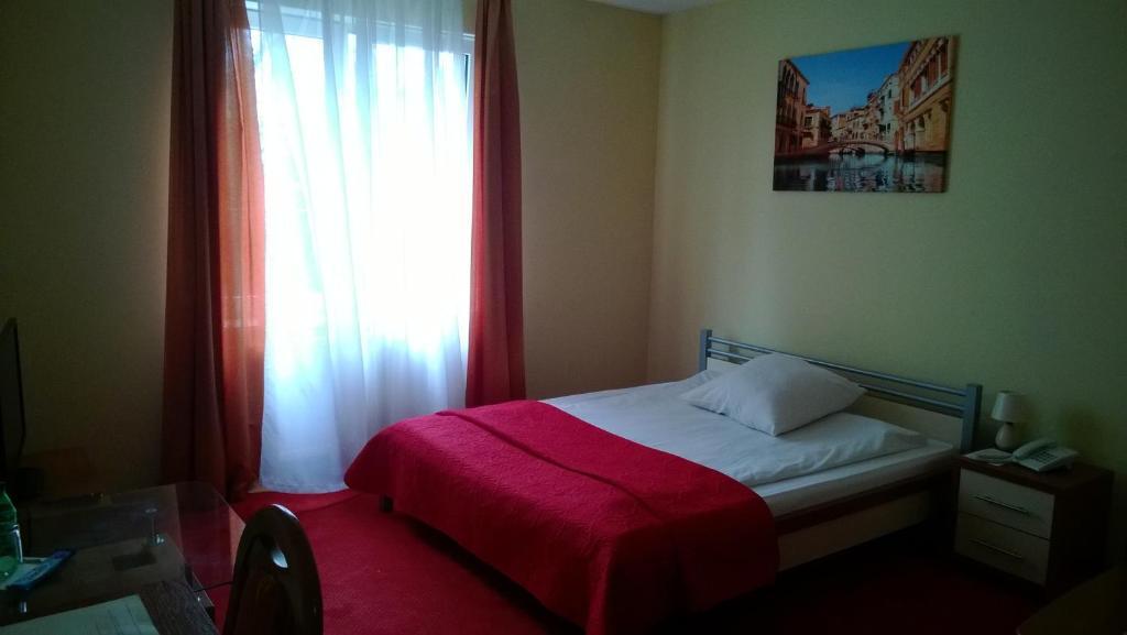 Hotel Yuca Łódź Habitación foto